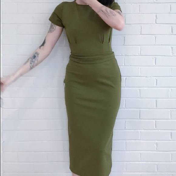Dresses & Skirts - Army Green bodycon form fitting midi dress